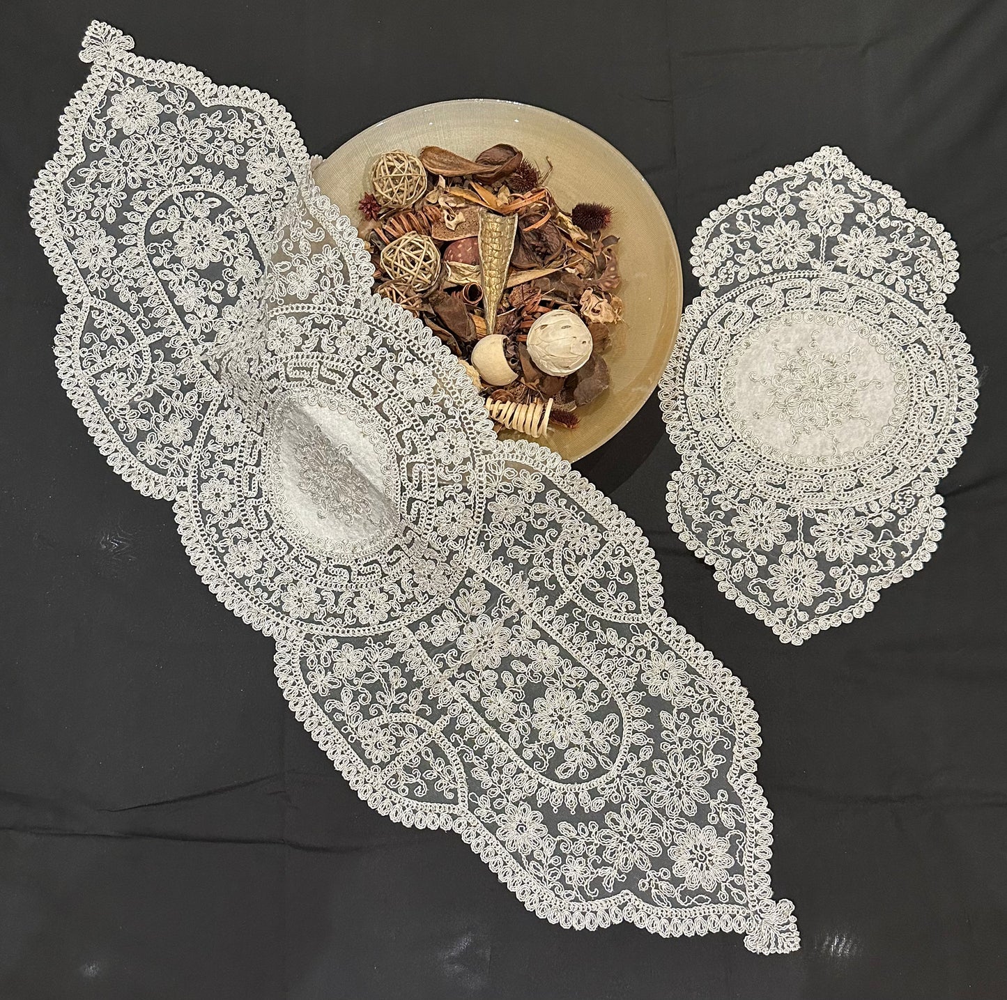 5pcs Doilies 888