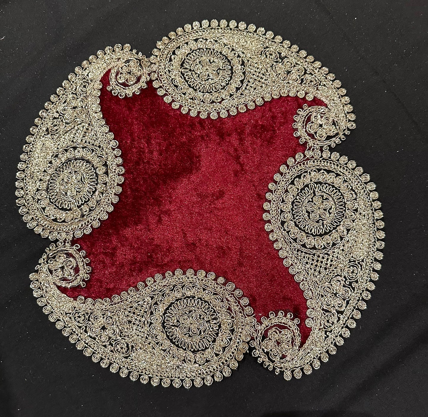5pcs Doilies 777
