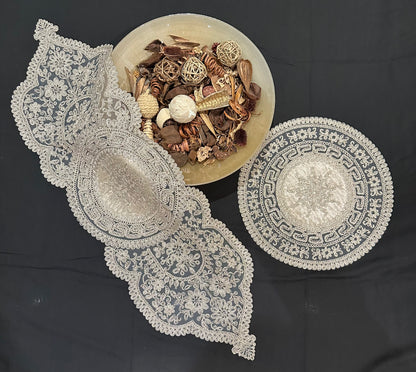 5pc Doilies 222