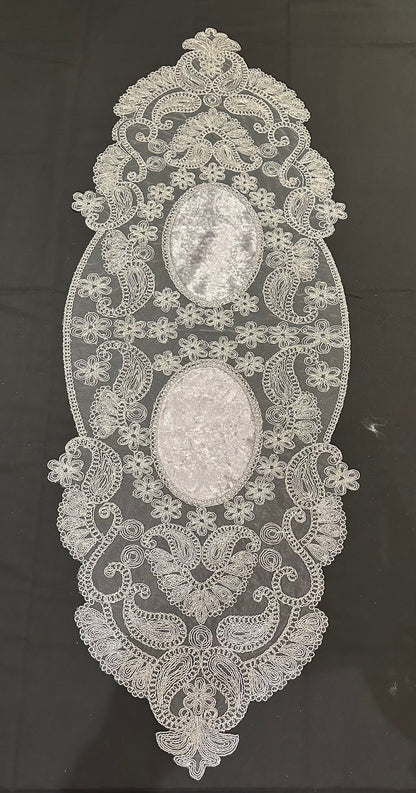 5pc Doilies 102