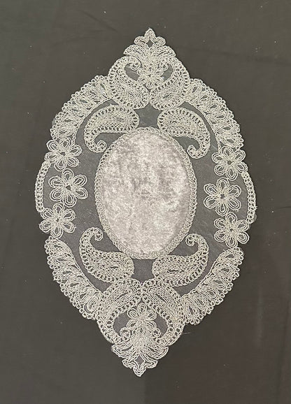 5pc Doilies 102