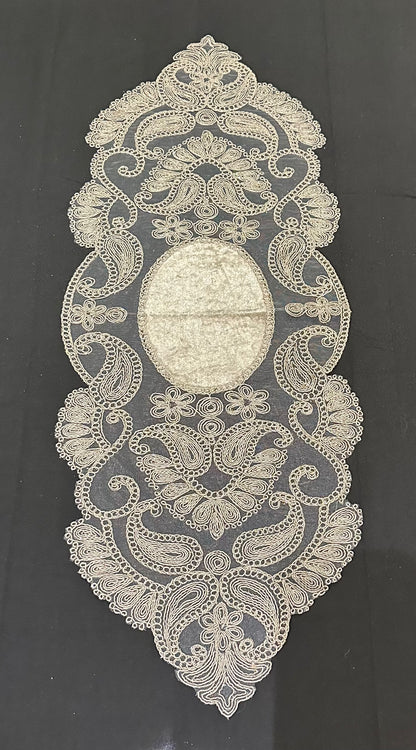 5pc Doilies 102